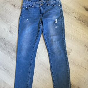 Lucky Brand Women's Blue Distressed Jeans Lolita crop size 8